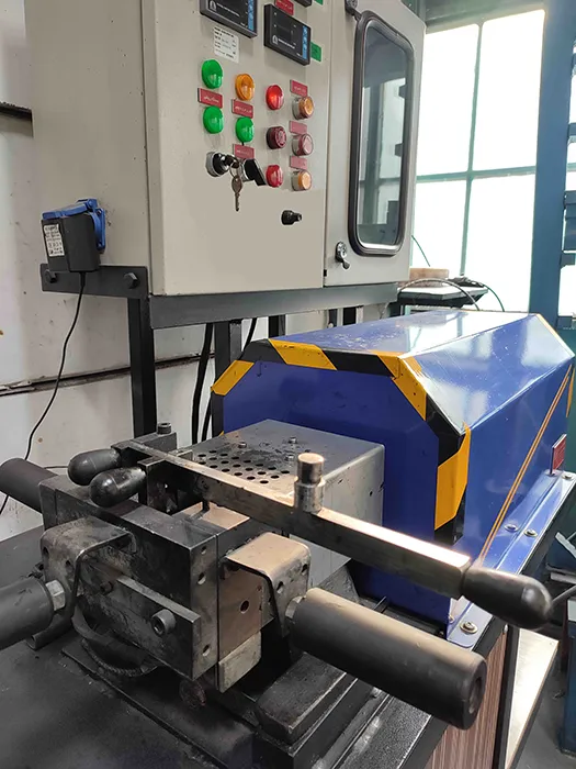 بنبوری-ازمایشگاهی